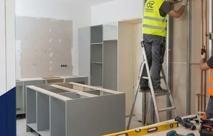 Montaje de mobiliario en una cocina